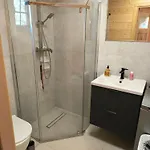 Aga * 克鲁克兰基